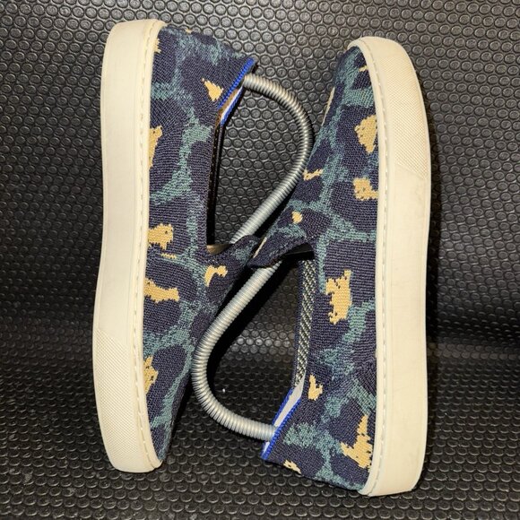 Rothy’s The Original Slip On Blue Leopard Print Comfort Sneaker Women’s Size 7.5 - Picture 4 of 8